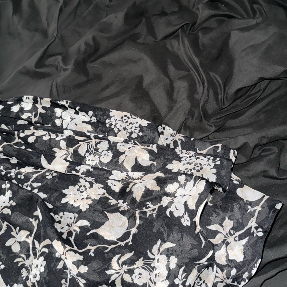 Floral Black and White Dress Abercrombie and Fitch - Picture 4 of 5